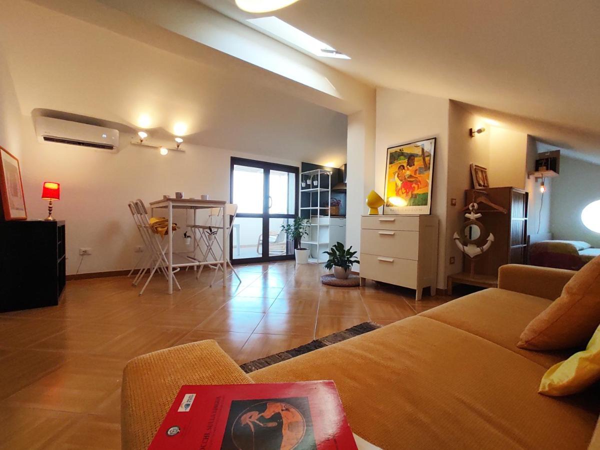 Rita'S Apt&Rooms Noto Buitenkant foto